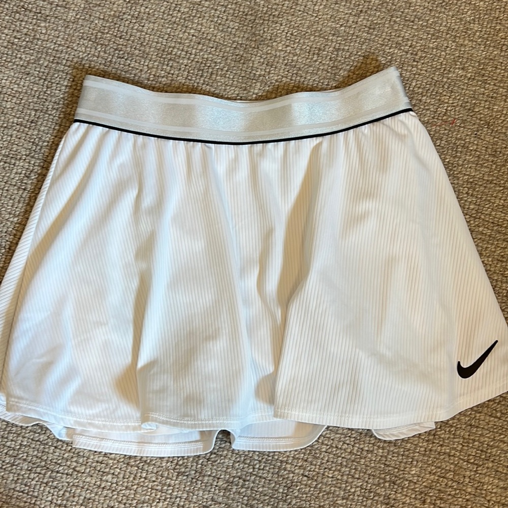 Nike tennis skirt
